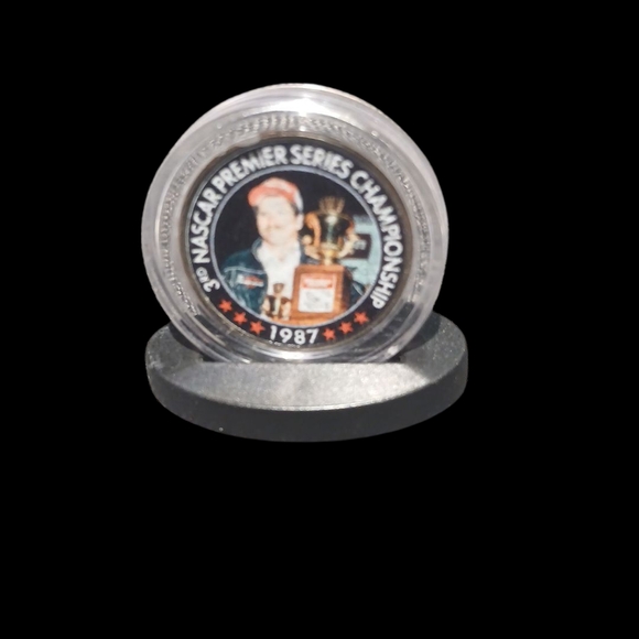 Source Unknown Colorized U.S. Coin Set - Picture 11 of 16